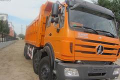 北奔重卡 350马力 8X4 自卸车(ND3314D41J)